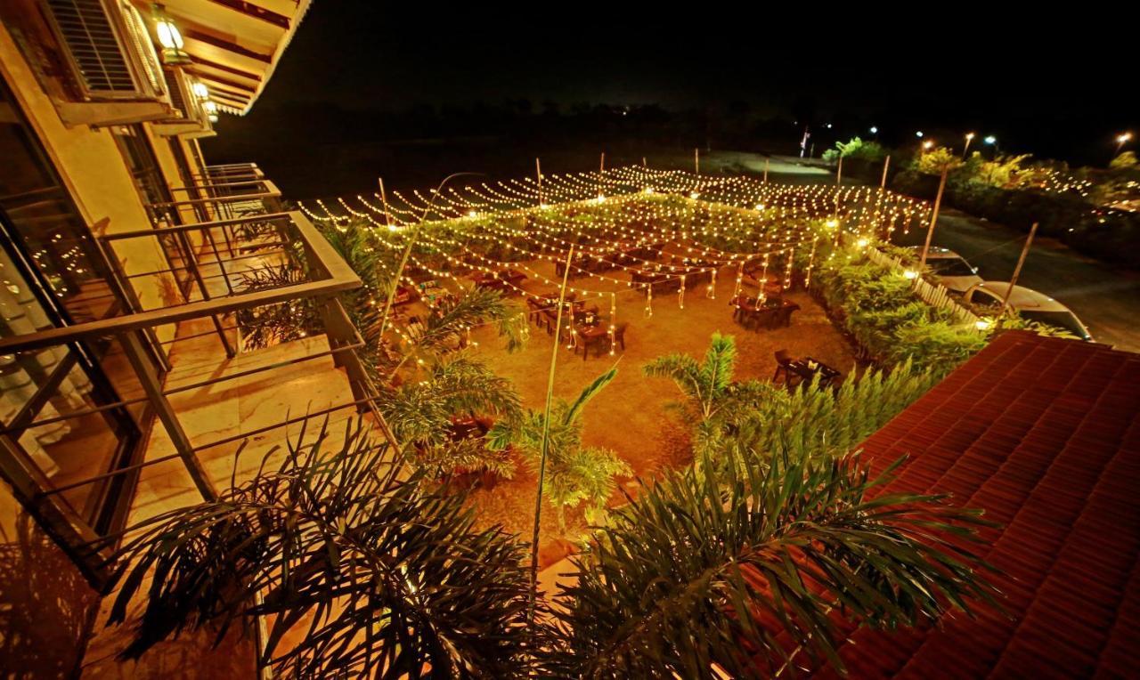 Treebo Trend Hotel Wildernest Zoological Park Nagpur Exterior photo